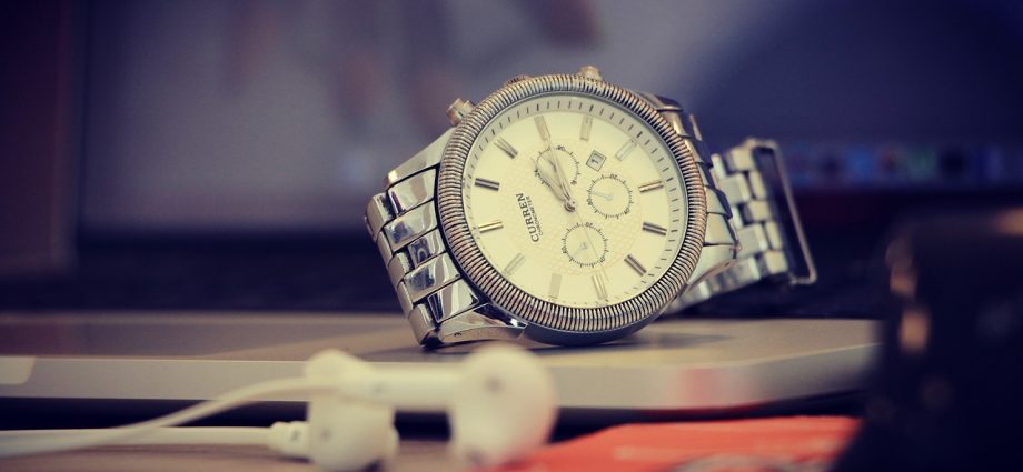 Atrakcyjny wybór zegarków w sklepie online